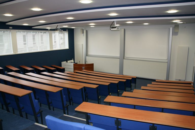 Maths C 3279